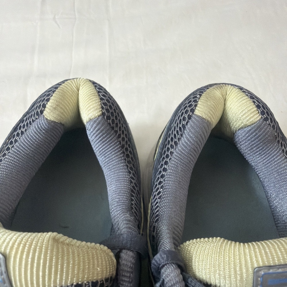Brooks Dyad 7 Women's Running Athletic Shoes Gray/ Yellow Sz 10.5 B Gym Shoe Fit - Picture 11 of 16